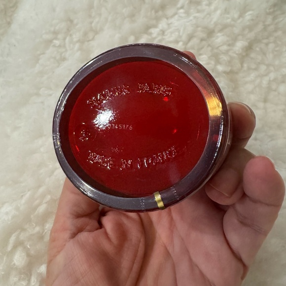 Clarins Red Anti-Age Day Cream SPF 15 - Picture 5 of 5
